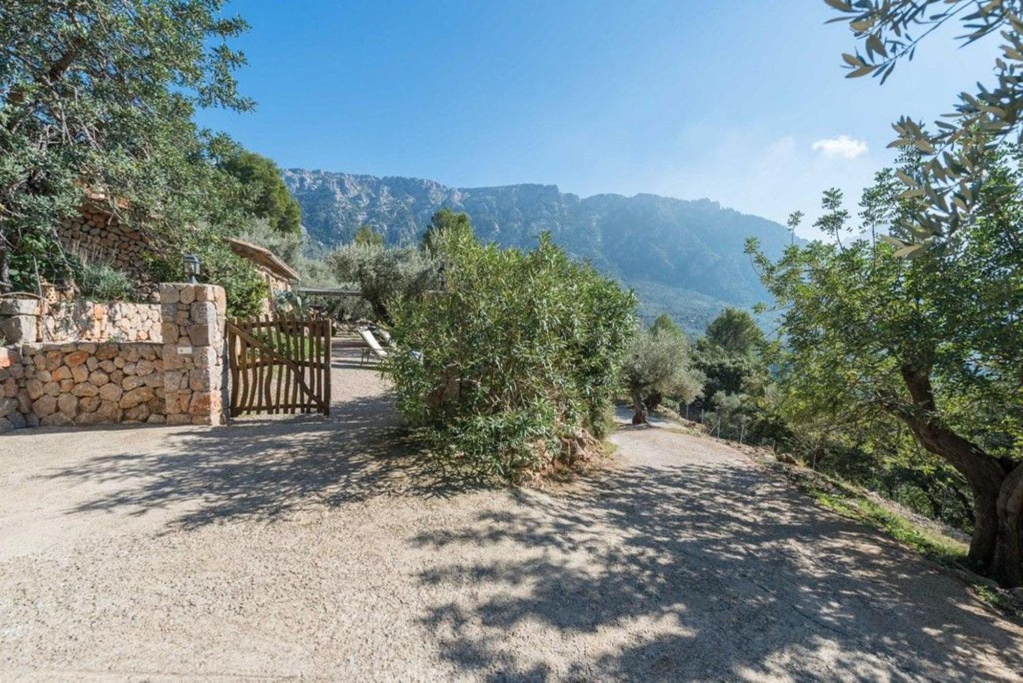 Casita De Montana Cerca Del Mar Guest House Fornalutx Ngoại thất bức ảnh